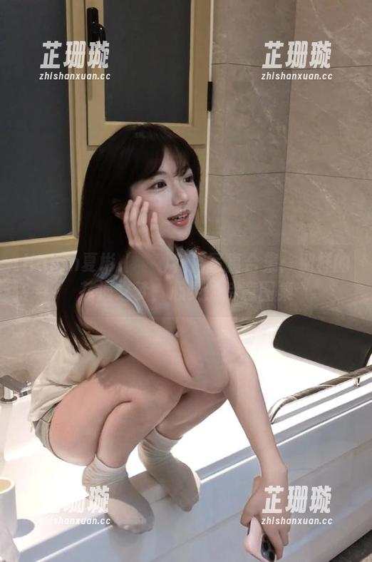 Habin夏彬 (하빈)花浴写真合集：别样的花海之梦，心灵的诗意图集